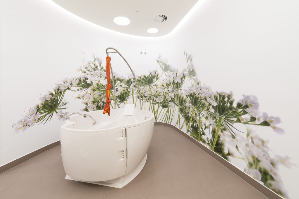 Eine Geburtswanne im Klinikum Ingolstadt