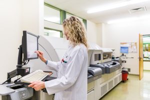 Klinikum_Ingolstadt_Laboratoriumsmedizin_003_IMG_9384