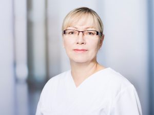 Leitung der Stationen 83/84