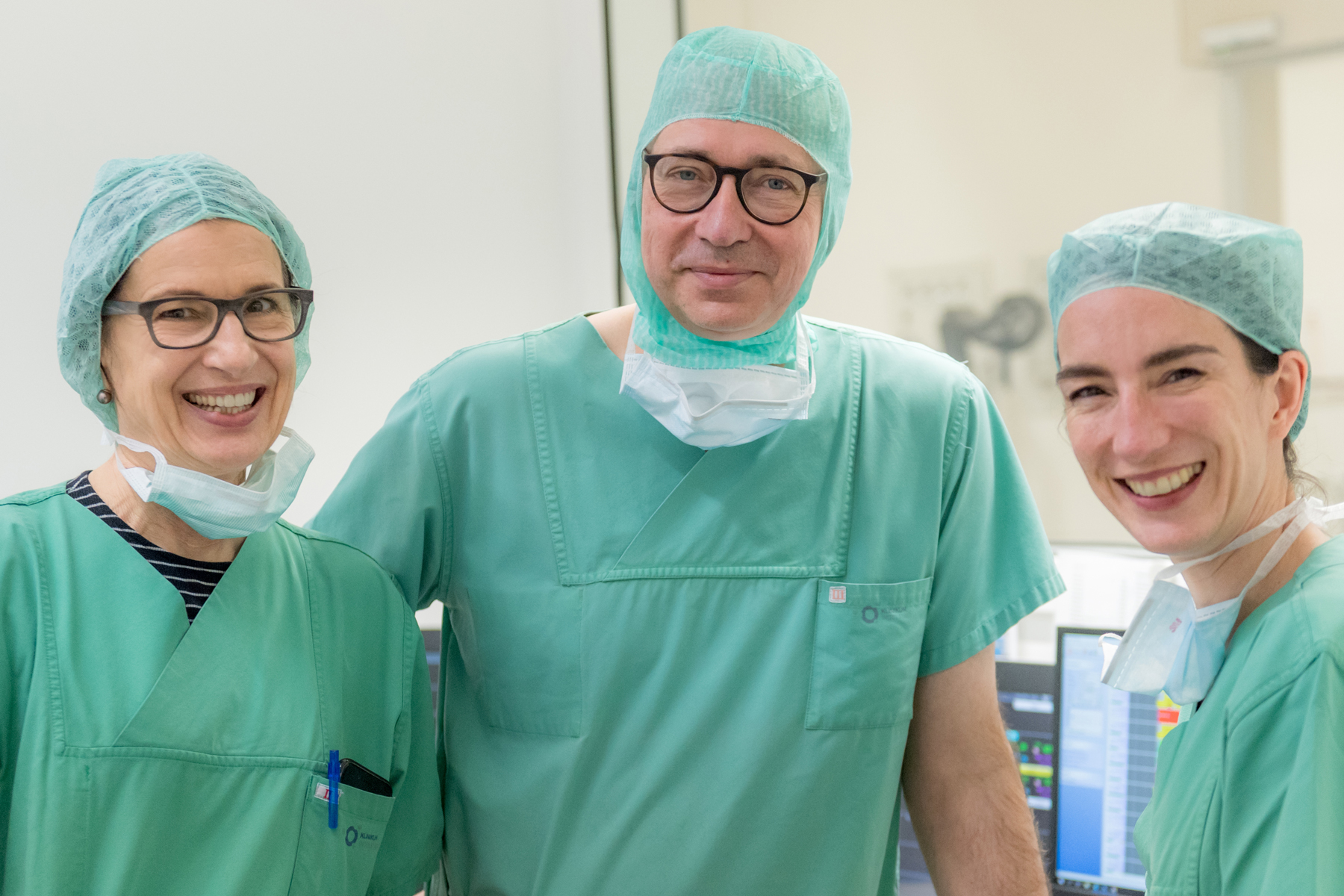 Ein Ärzteteam des Klinikums Ingolstadt im OP