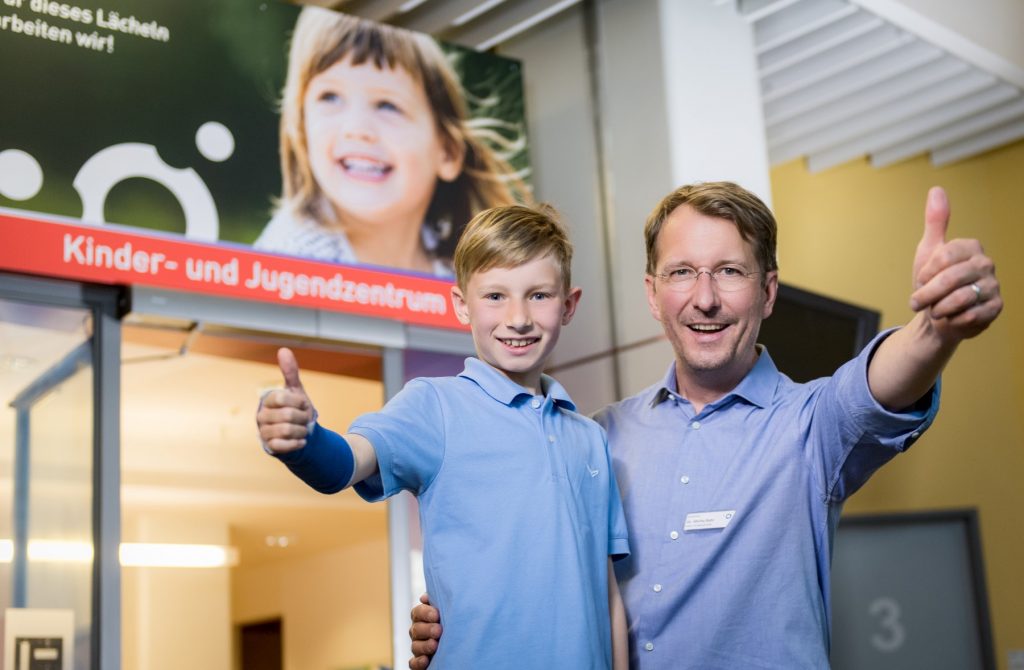 Daumen hoch für die ambulante Sprechstunde im Kinder- und Jugendzentrum